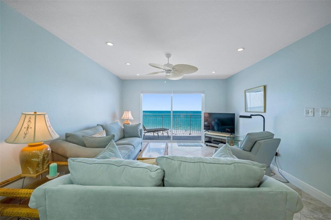 Oceanfront View Of Madeira Beach, Steps To The Beach - Madeira Norte Condo Сант Пит Бич Экстерьер фото