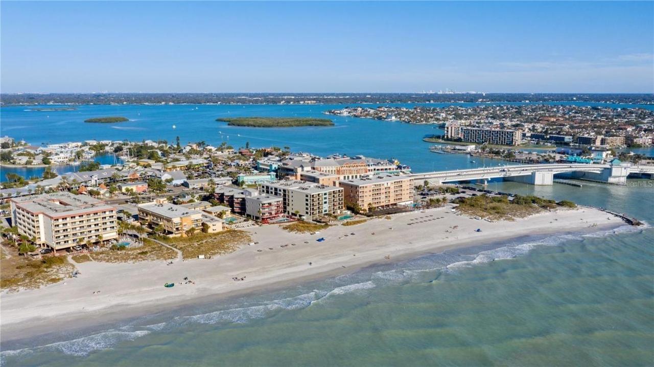 Oceanfront View Of Madeira Beach, Steps To The Beach - Madeira Norte Condo Сант Пит Бич Экстерьер фото