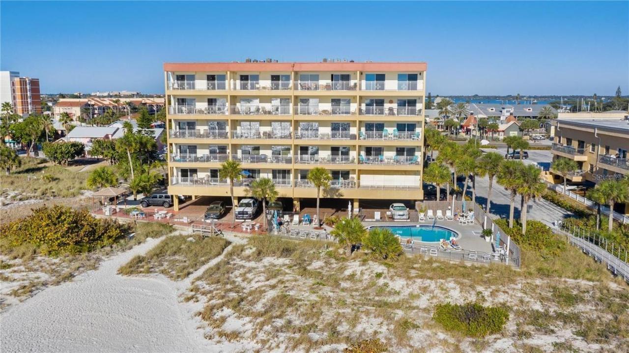 Oceanfront View Of Madeira Beach, Steps To The Beach - Madeira Norte Condo Сант Пит Бич Экстерьер фото